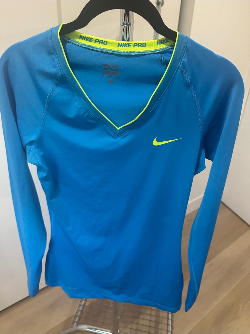 Nike Long-Sleeve V-Neck Training Top in Blue with Neon Accent